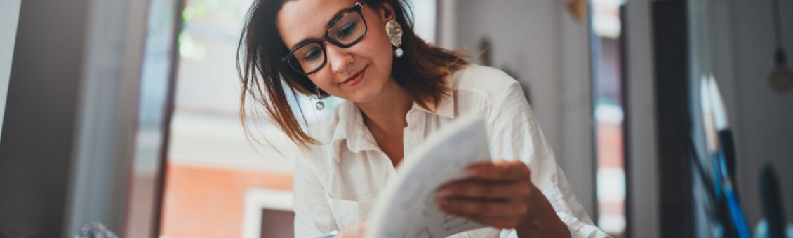 jeune-femme-passionnee-par-l-entrepreneuriat Actualité devenir entrepreneur